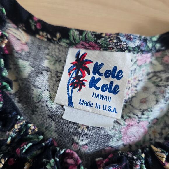 Vintage Kole Kole Girls Hawaiian Black Dress Floral & Fruit Print Size 2T USA - Picture 3 of 8